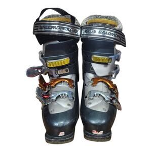 Salomon Irony 7.5 Women’s Ski Boots US 7 Auto 3D Buckle